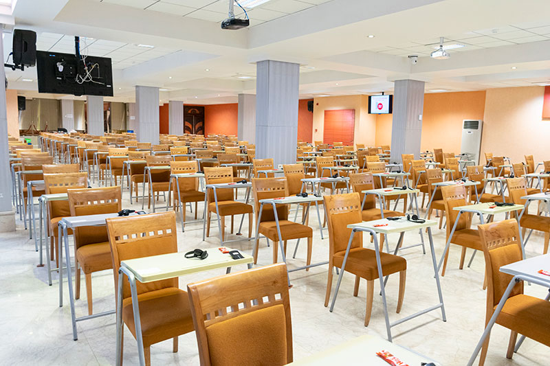 رزرو سالن همایش هتل پیروزی