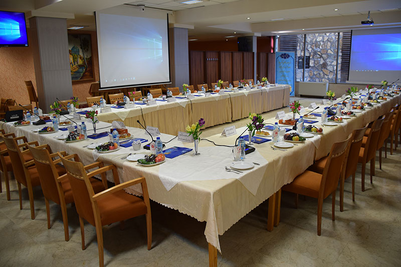 سالن همایش هتل پیروزی