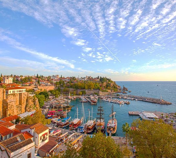 تور آنتالیا نوروز 1405 اقساطی